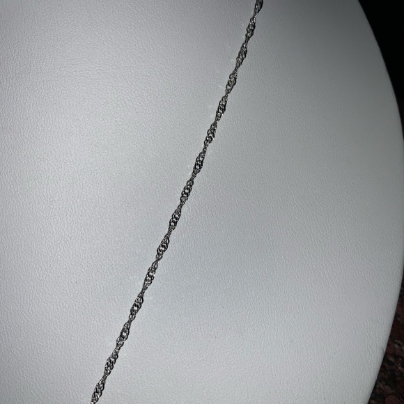 Gorgeous Sterling & CZ Necklace - Picture 4 of 6